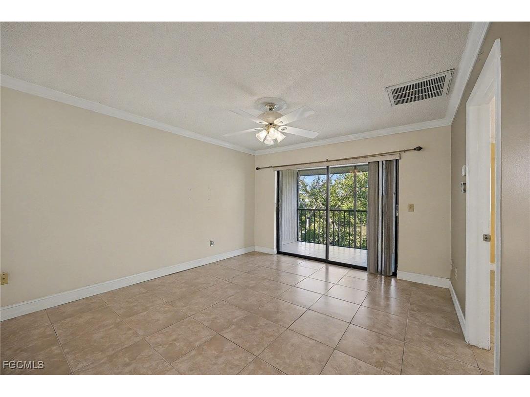 423 Cape Coral Parkway W #202 Cape Coral FL 33914 2025018496 image19