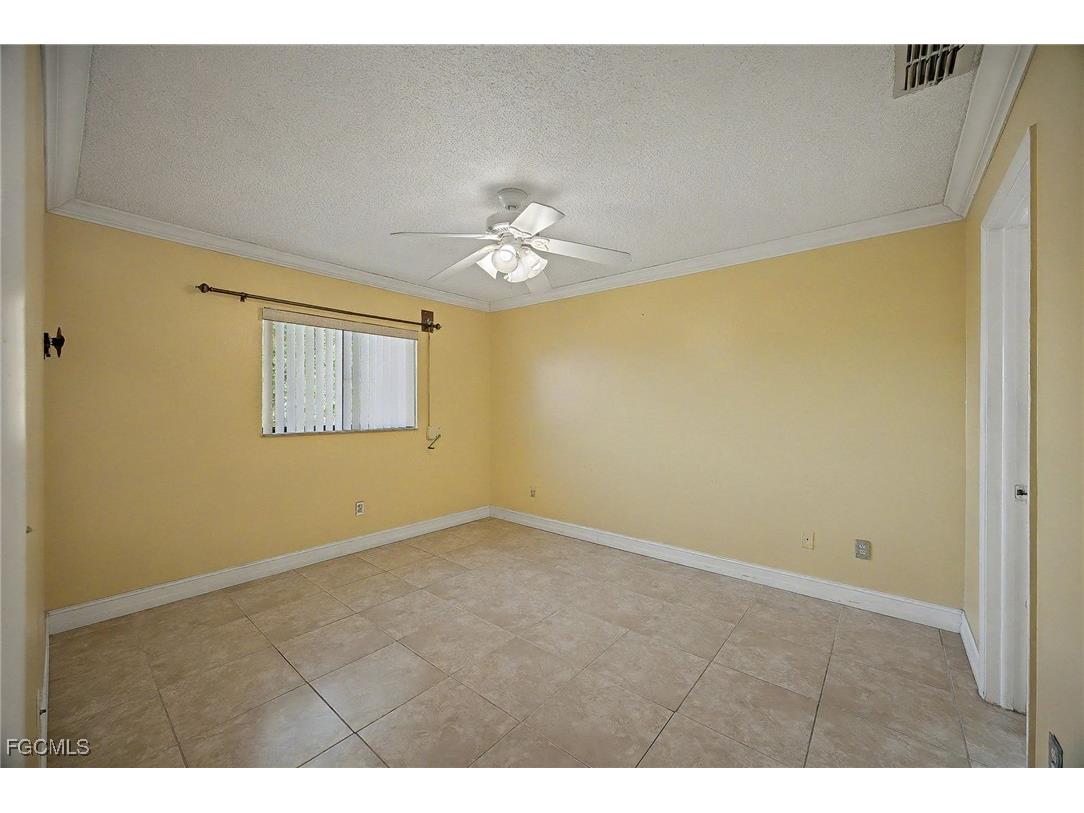 423 Cape Coral Parkway W #202 Cape Coral FL 33914 2025018496 image23