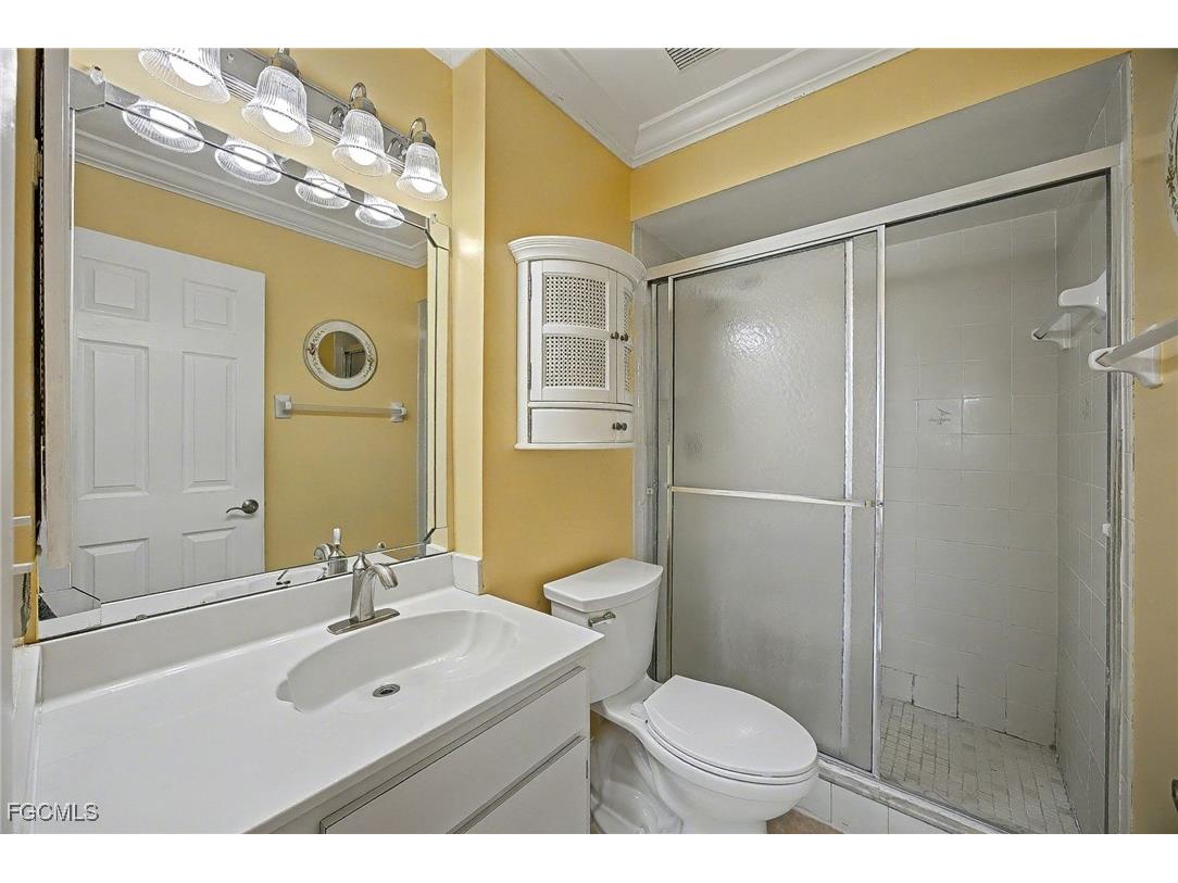 423 Cape Coral Parkway W #202 Cape Coral FL 33914 2025018496 image26