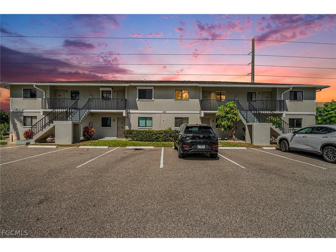423 Cape Coral Pkwy W Unit 203-207  