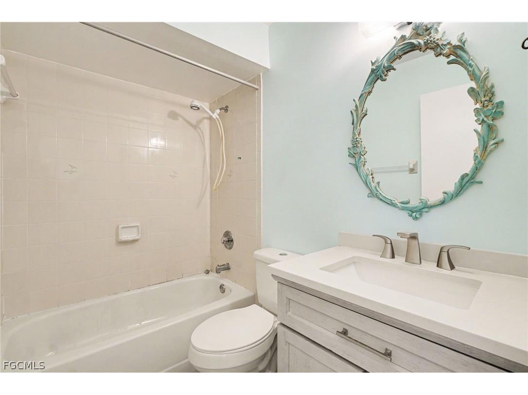 423 Cape Coral Parkway W #203 (207) Cape Coral FL 33914 2026011699 image17
