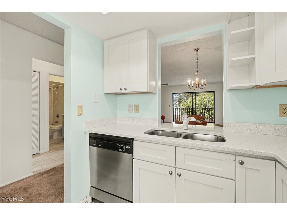 423 Cape Coral Parkway W #203 (207) Cape Coral FL 33914 2026011699 image4