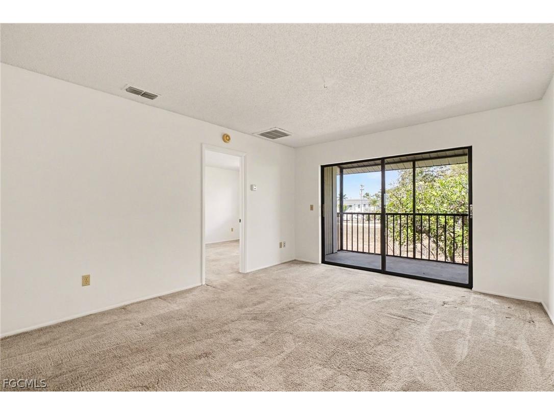 423 Cape Coral Parkway W #203 (207) Cape Coral FL 33914 2026011699 image9