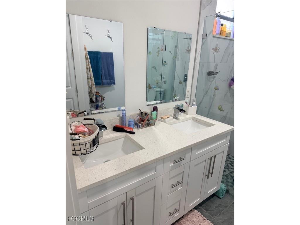 423 Kismet Parkway E Cape Coral FL 33909 2025022305 image9