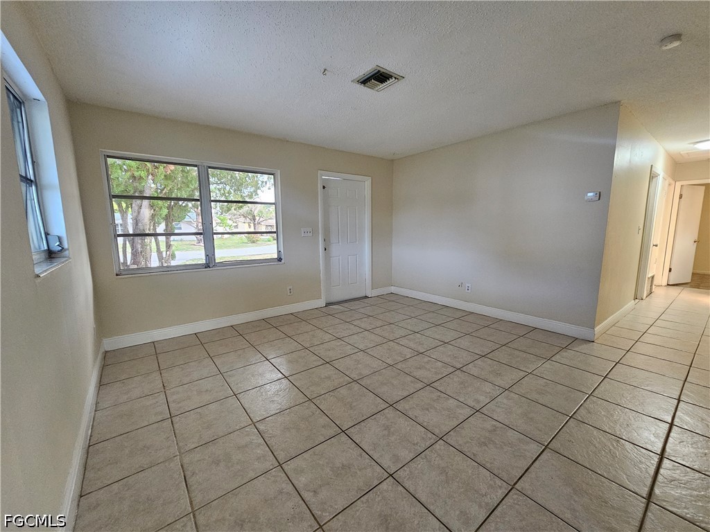 423 Morgan Circle S Lehigh Acres FL 33936 2026021957 image15