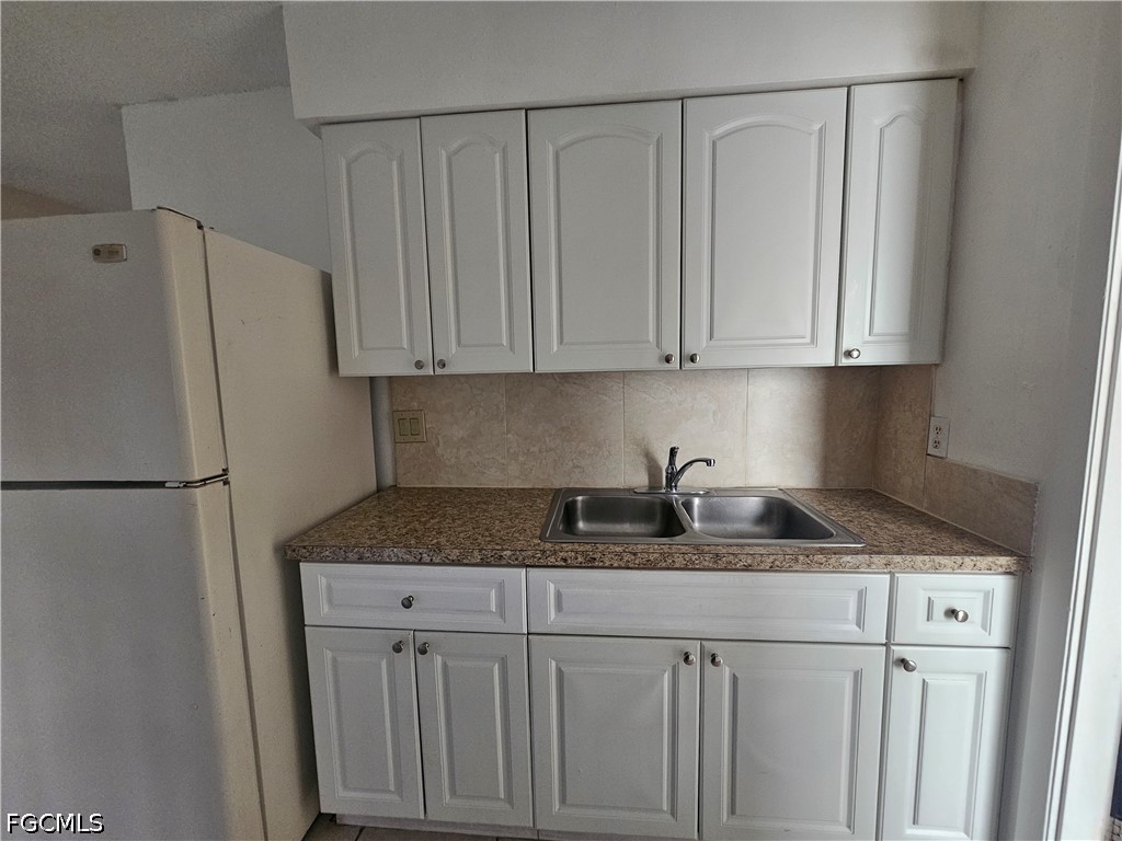 423 Morgan Circle S Lehigh Acres FL 33936 2026021957 image8