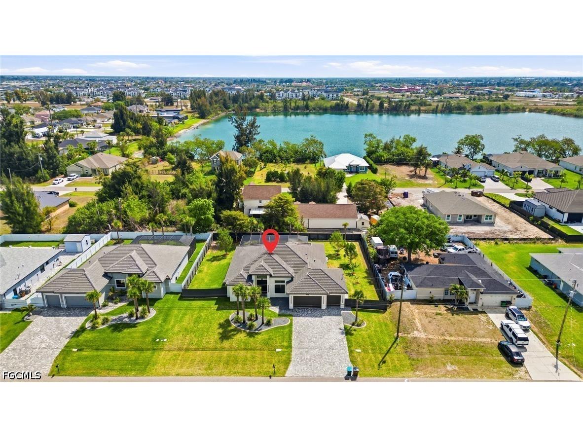 423 SW 19th Avenue Cape Coral FL 33991 2026015692 image2