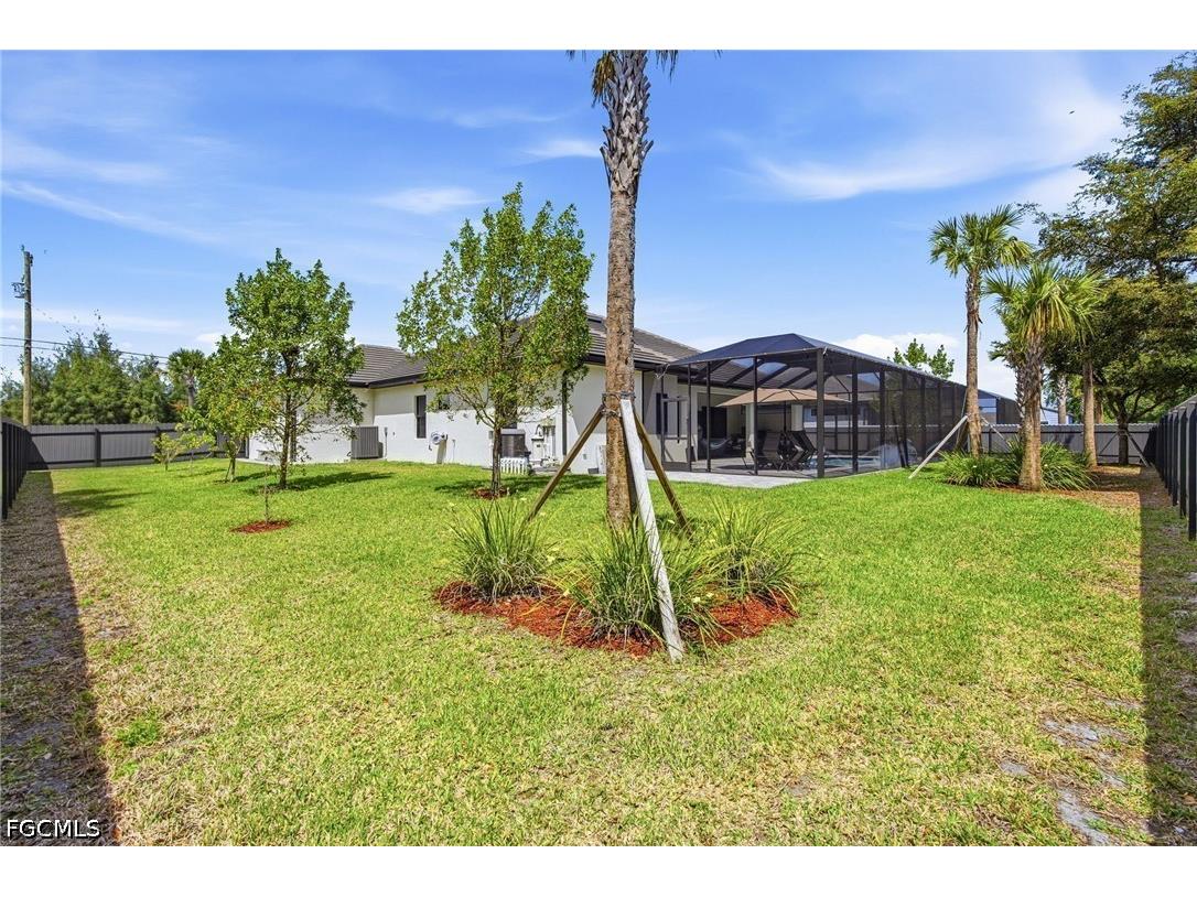 423 SW 19th Avenue Cape Coral FL 33991 2026015692 image6