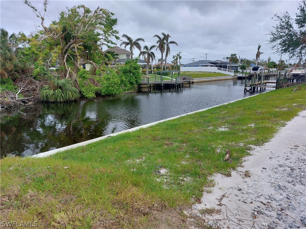 423 SW 40th Terrace Cape Coral FL 33914 222080817 image1