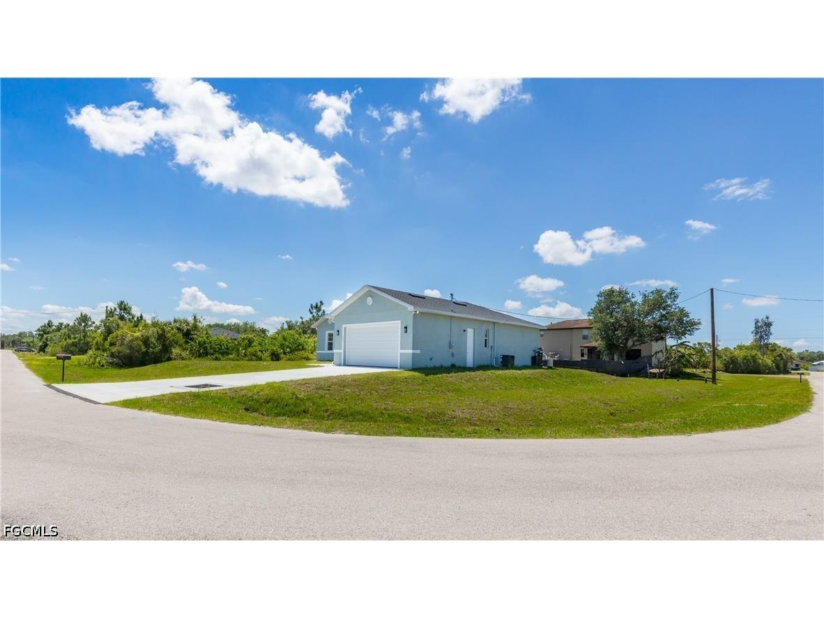 423 Yolanda Street Lehigh Acres FL 33972 2026019655 image31