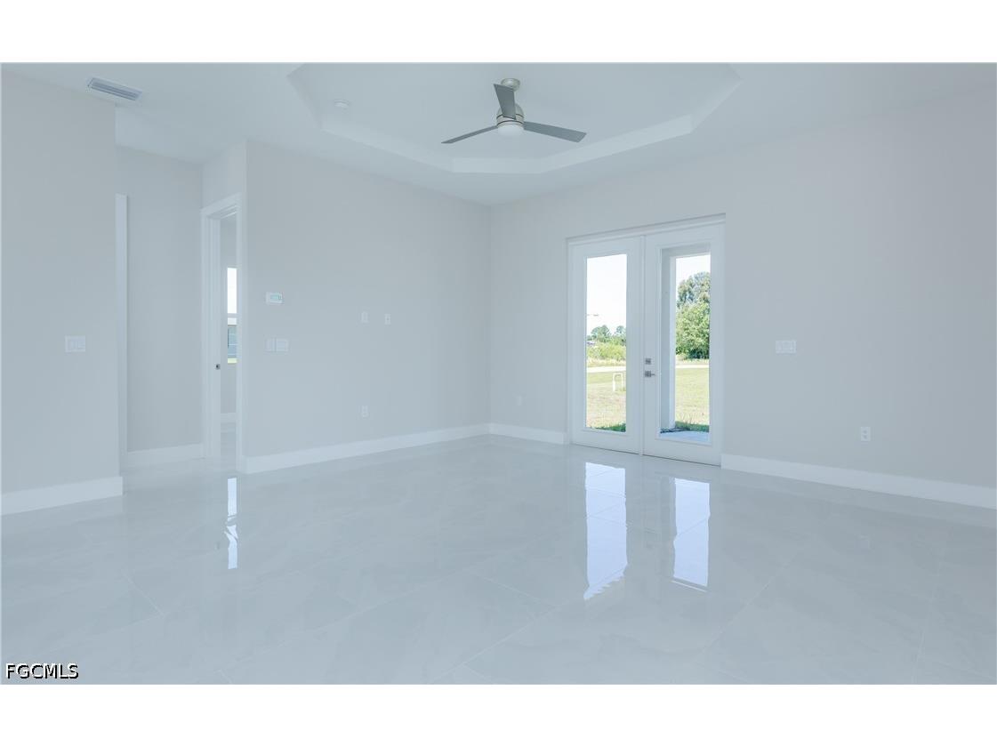 423 Yolanda Street Lehigh Acres FL 33972 2026019655 image4