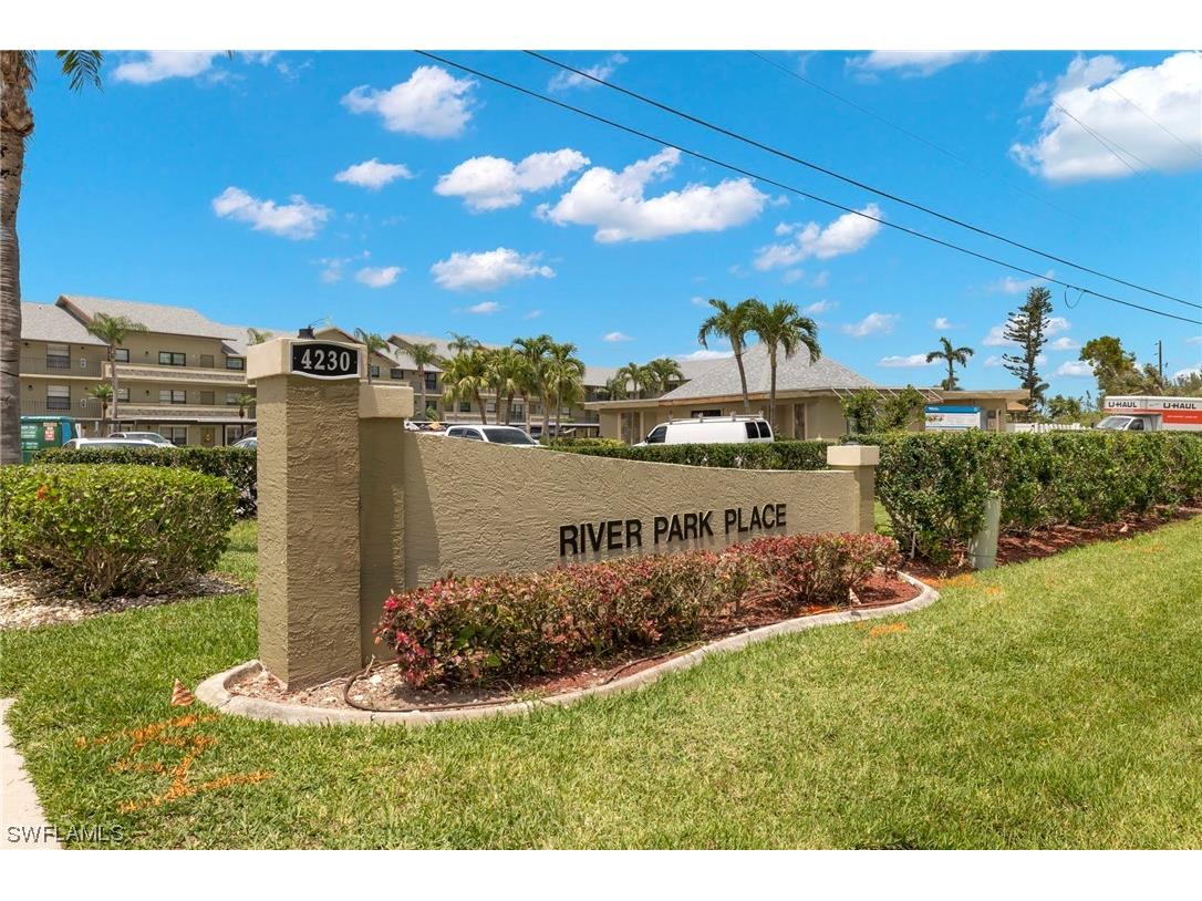 4230 SE 20th Place #104 Cape Coral FL 33904 223029907 image1