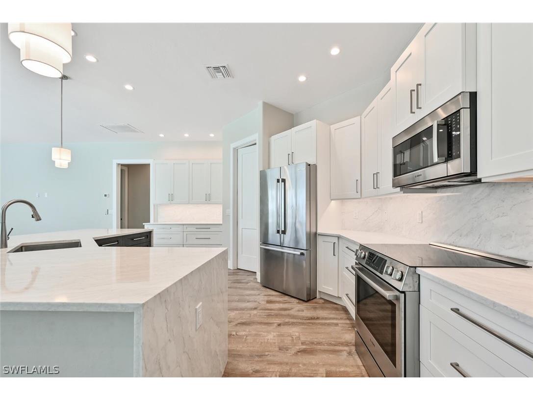 4231 Crayton Road Naples FL 34103 226010544 image12