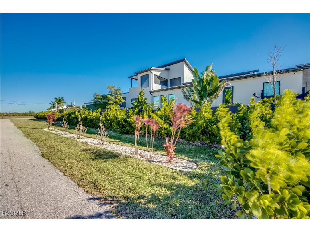 4231 NW 12th Lane Cape Coral FL 33993 2026001624 image4