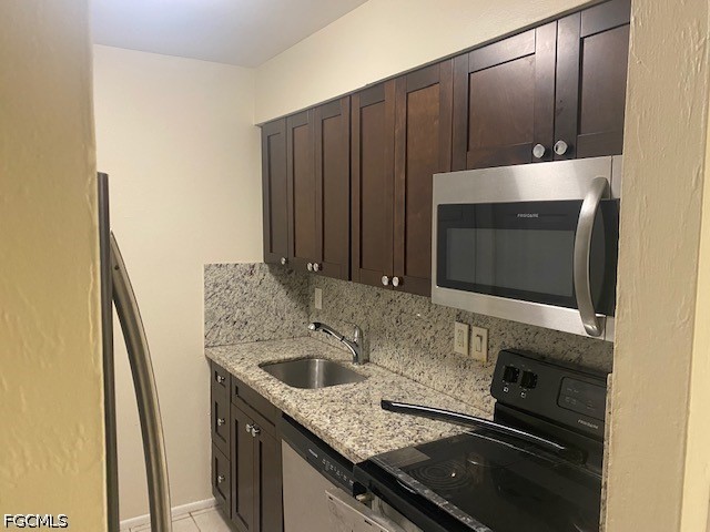 4232 Pine Drop Lane North Fort Myers FL 33917 2026020587 image5