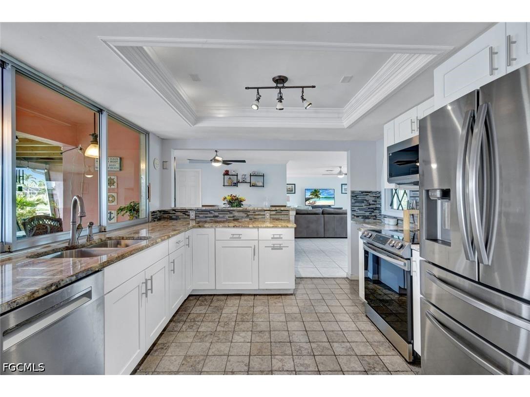 4232 SE 8th Place Cape Coral FL 33904 2026016589 image11
