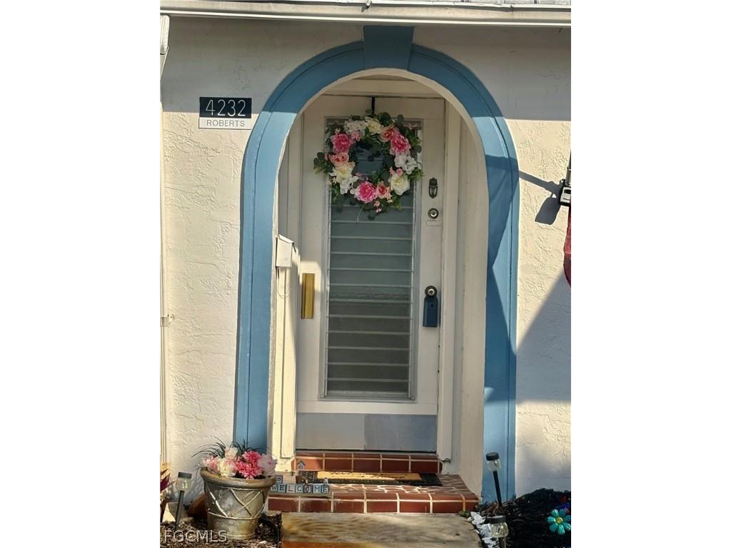 4232 Tamargo Drive New Port Richey FL 34652 2026003740 image1