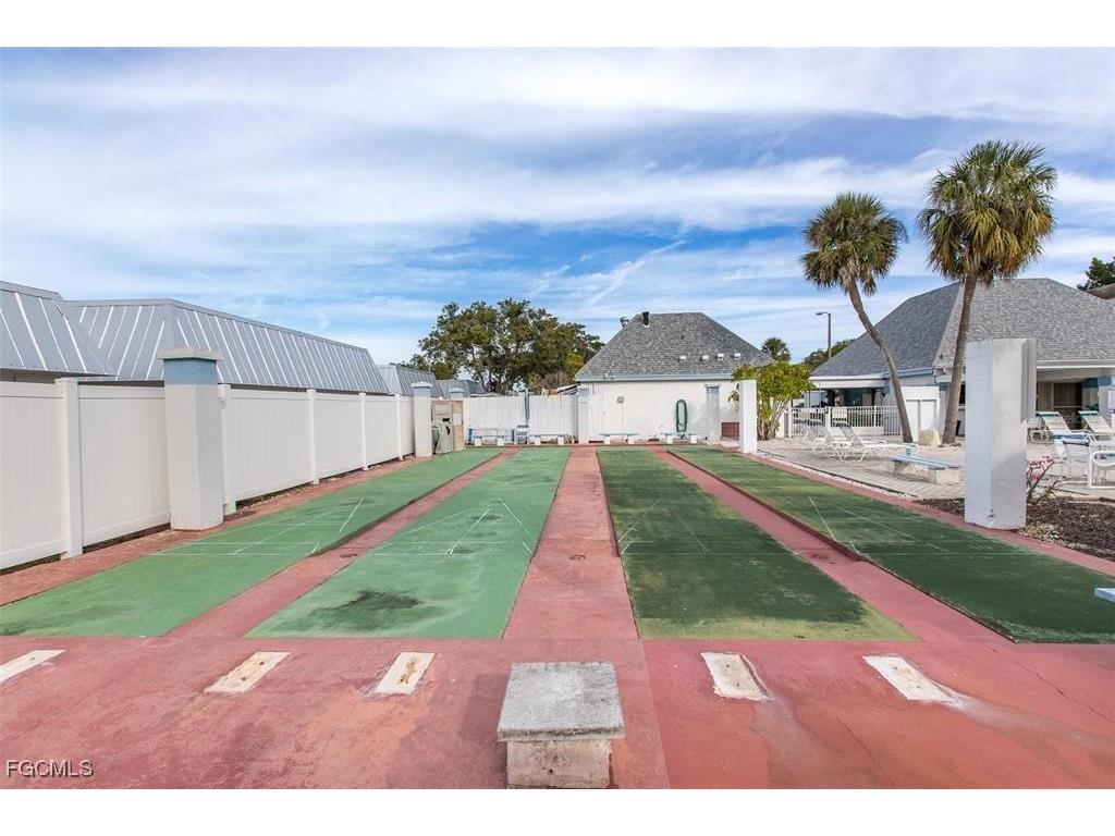 4232 Tamargo Drive New Port Richey FL 34652 2026003740 image18