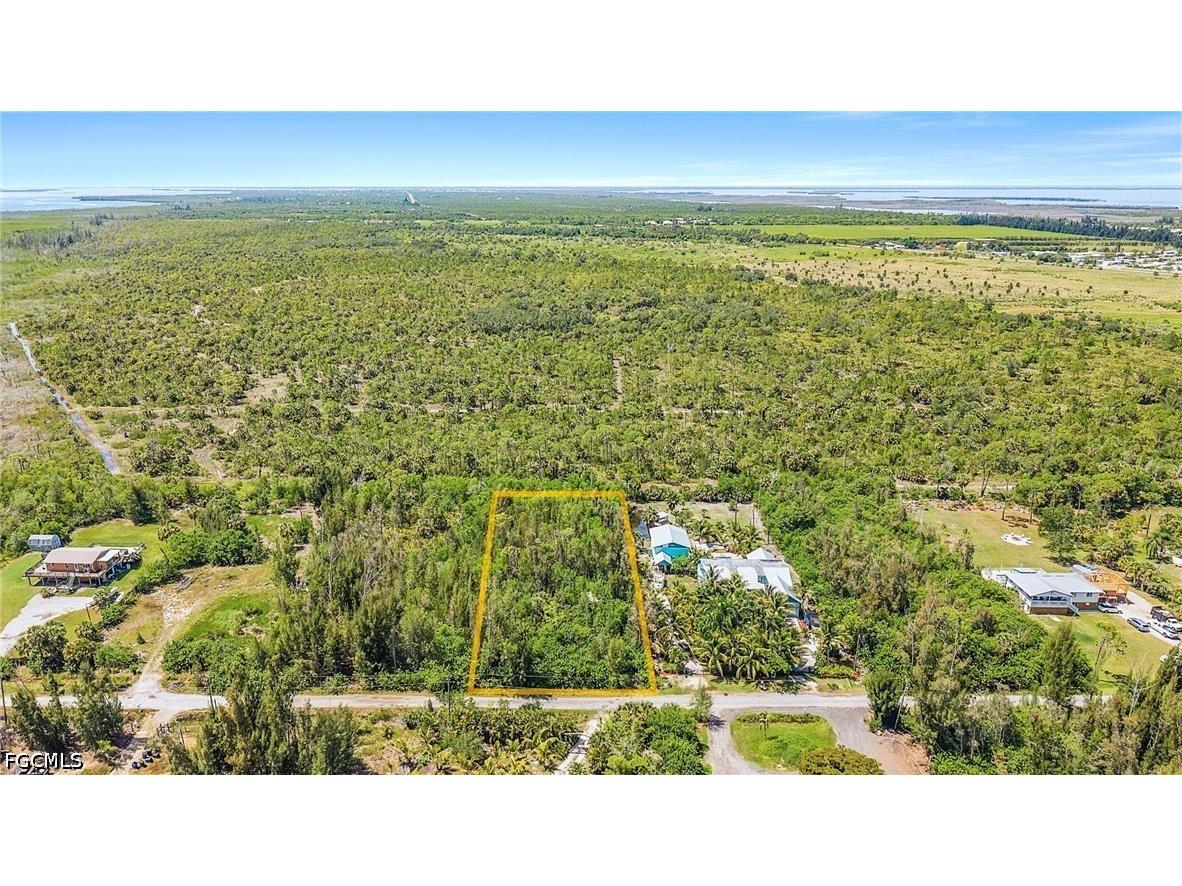 4235 Berkshire Road Saint James City FL 33956 2026025900 image10