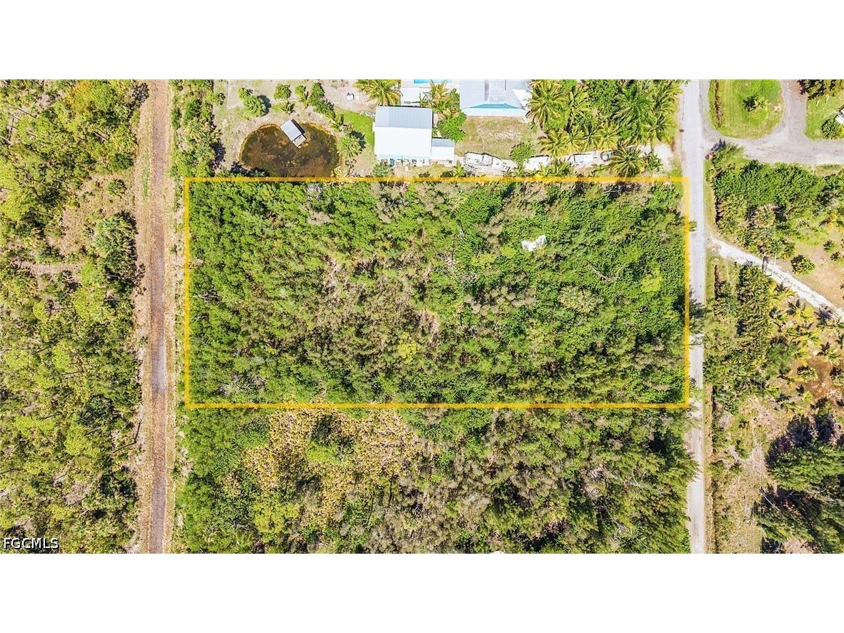 4235 Berkshire Road Saint James City FL 33956 2026025900 image2