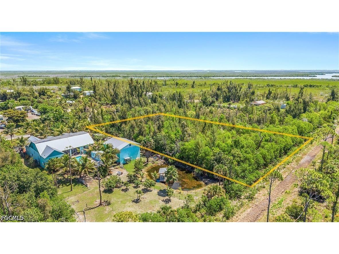 4235 Berkshire Road Saint James City FL 33956 2026025900 image4