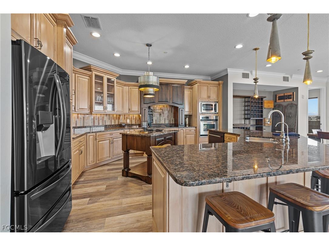 4235 SE 20th Place #A405 Cape Coral FL 33904 2026007392 image2