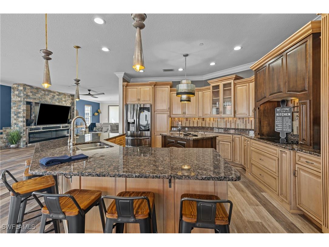 4235 SE 20th Place #A405 Cape Coral FL 33904 225054144 image4