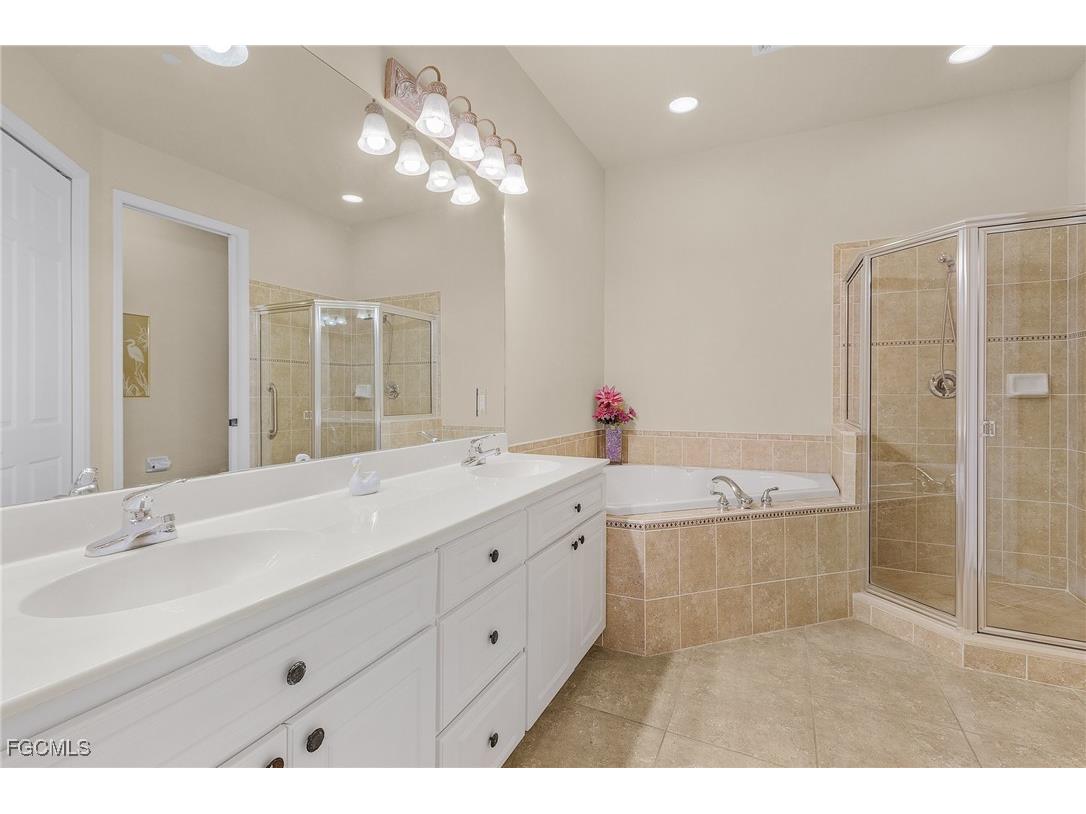 4235 SE 20th Place #C201 Cape Coral FL 33904 2025015117 image19