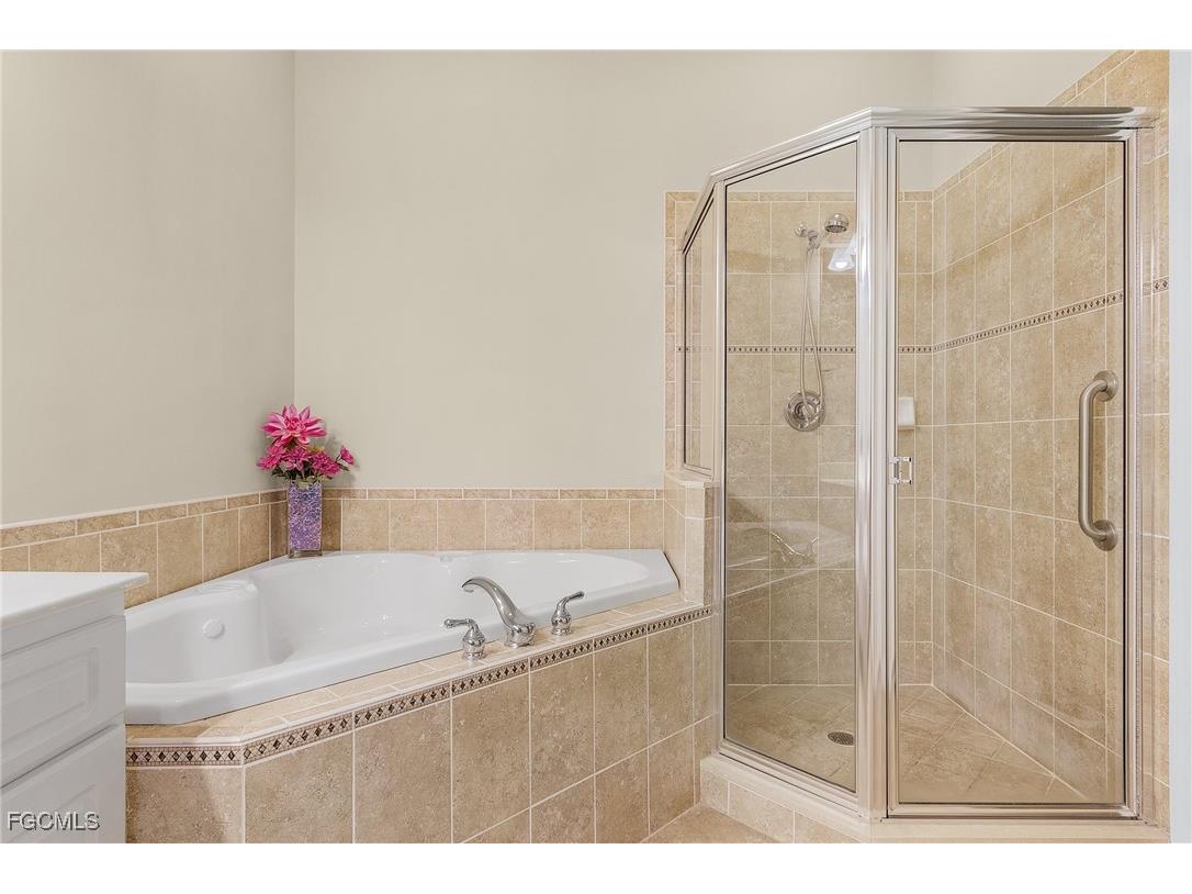 4235 SE 20th Place #C201 Cape Coral FL 33904 2025015117 image20