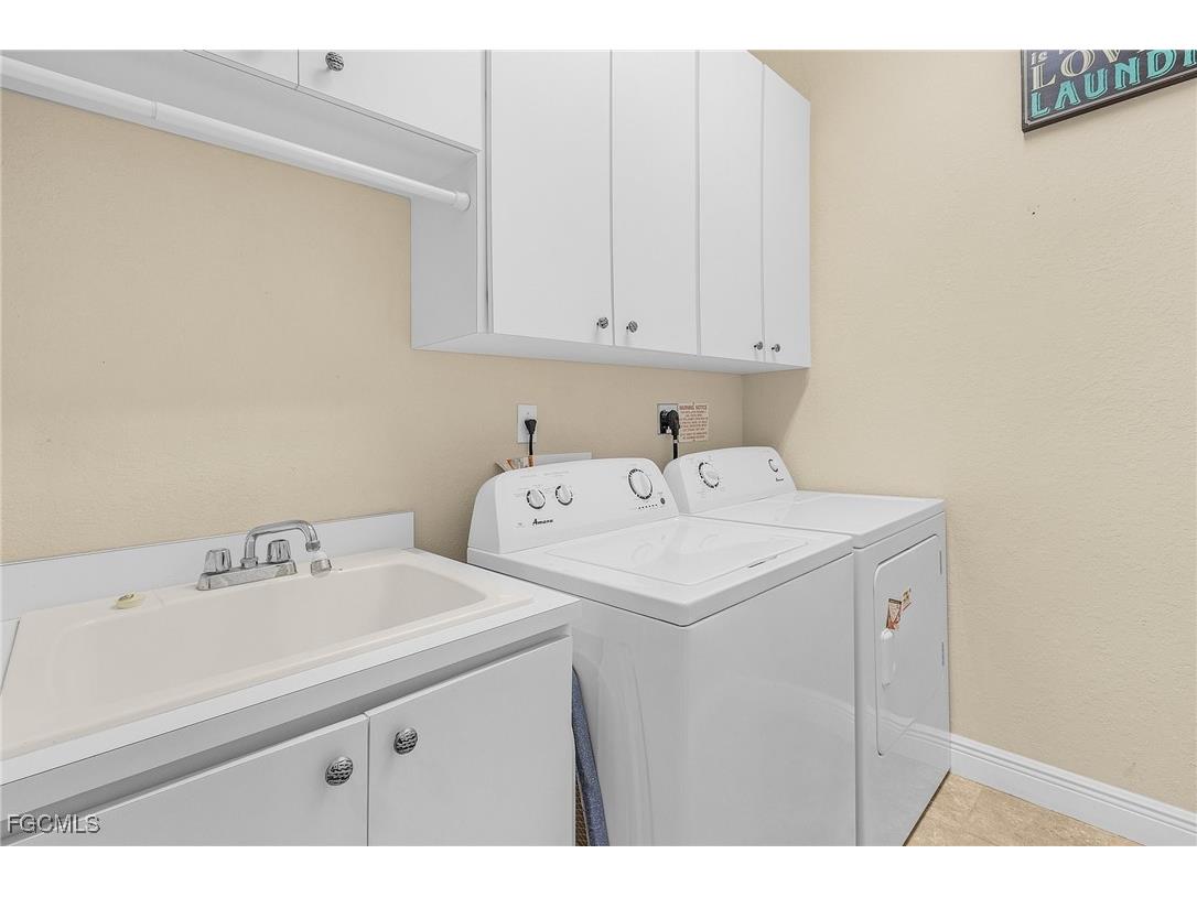 4235 SE 20th Place #C201 Cape Coral FL 33904 2025015117 image29