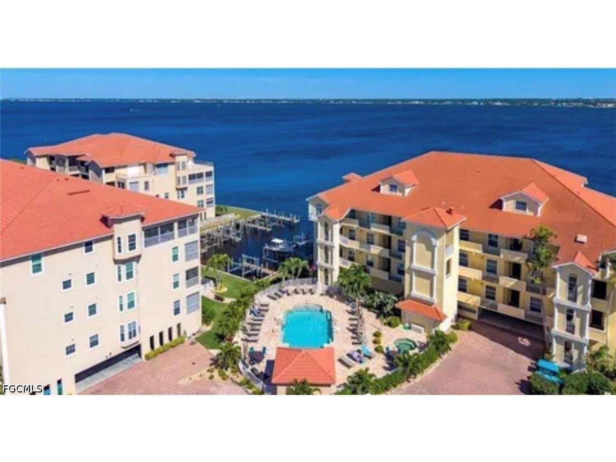 4235 SE 20th Place #C201 Cape Coral FL 33904 2026031443 image1