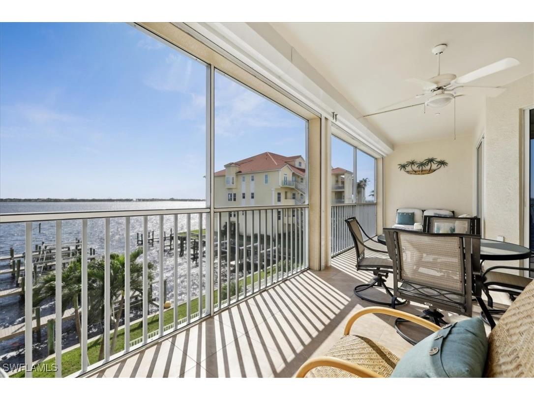 4235 SE 20th Place #C302 Cape Coral FL 33904 224093130 image1