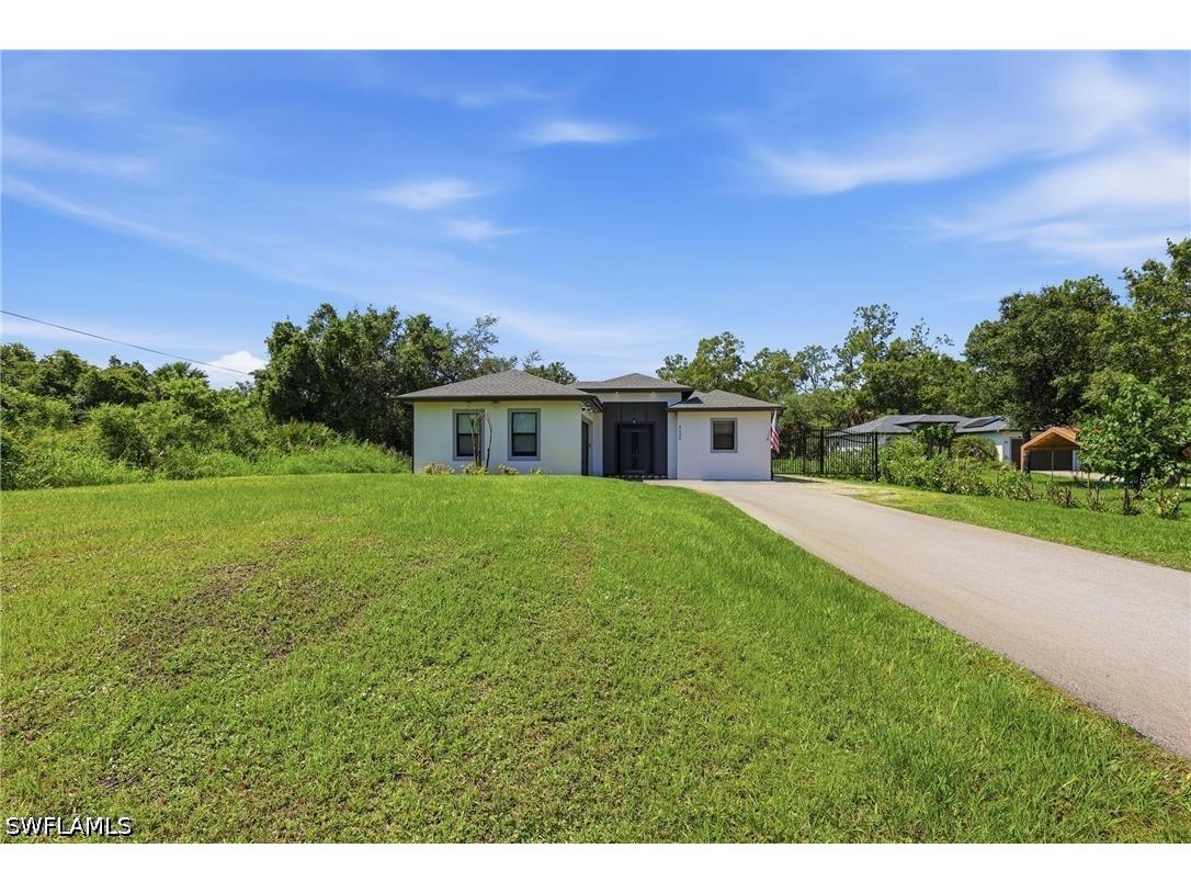 4236 16th Avenue SE Naples FL 34117 226022865 image2