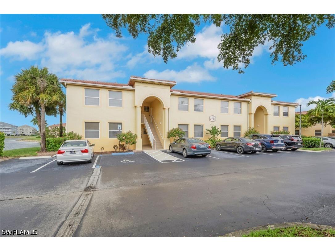 4236 Bellasol Circle #1021 Fort Myers FL 33916 226021329 image2