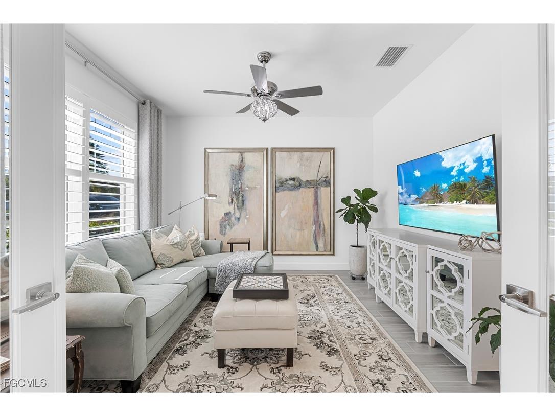 42363 Edgewater Drive Punta Gorda FL 33982 2025023691 image14