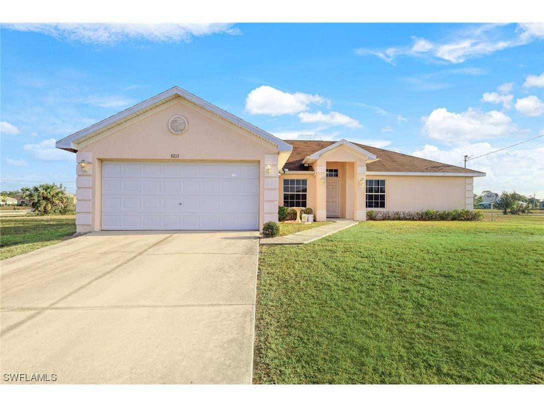 4237 NE 19th Avenue Cape Coral FL 33909 223028586 image1