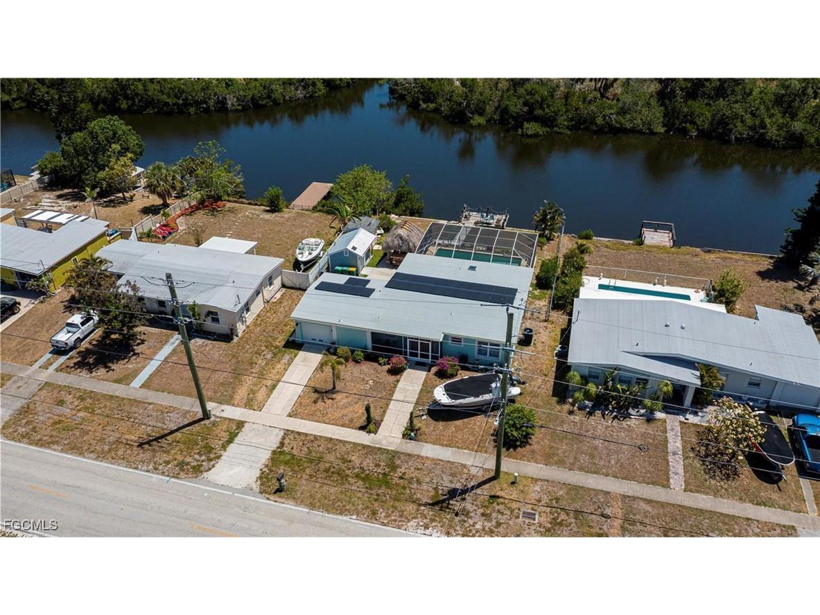 4238 Gardner Drive Port Charlotte FL 33952 2025007980 image2