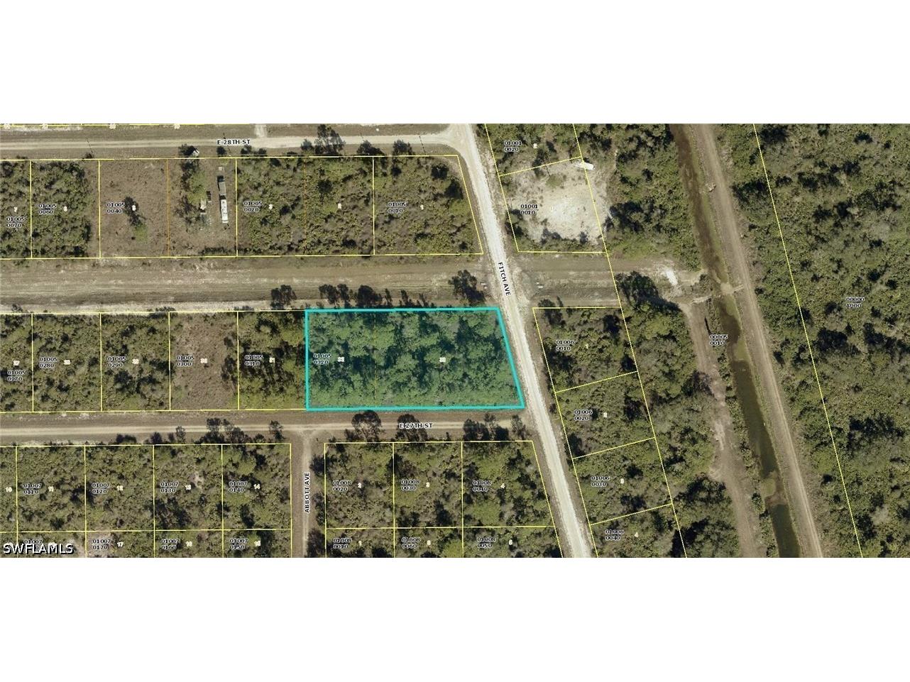 4239 E 27th Street Alva FL 33920 226016216 image1