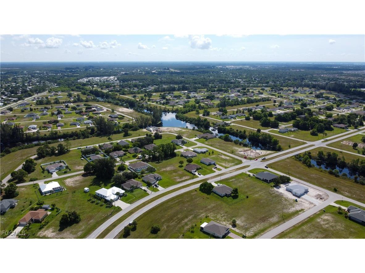4239 E Gator Circle Cape Coral FL 33909 2026005098 image25