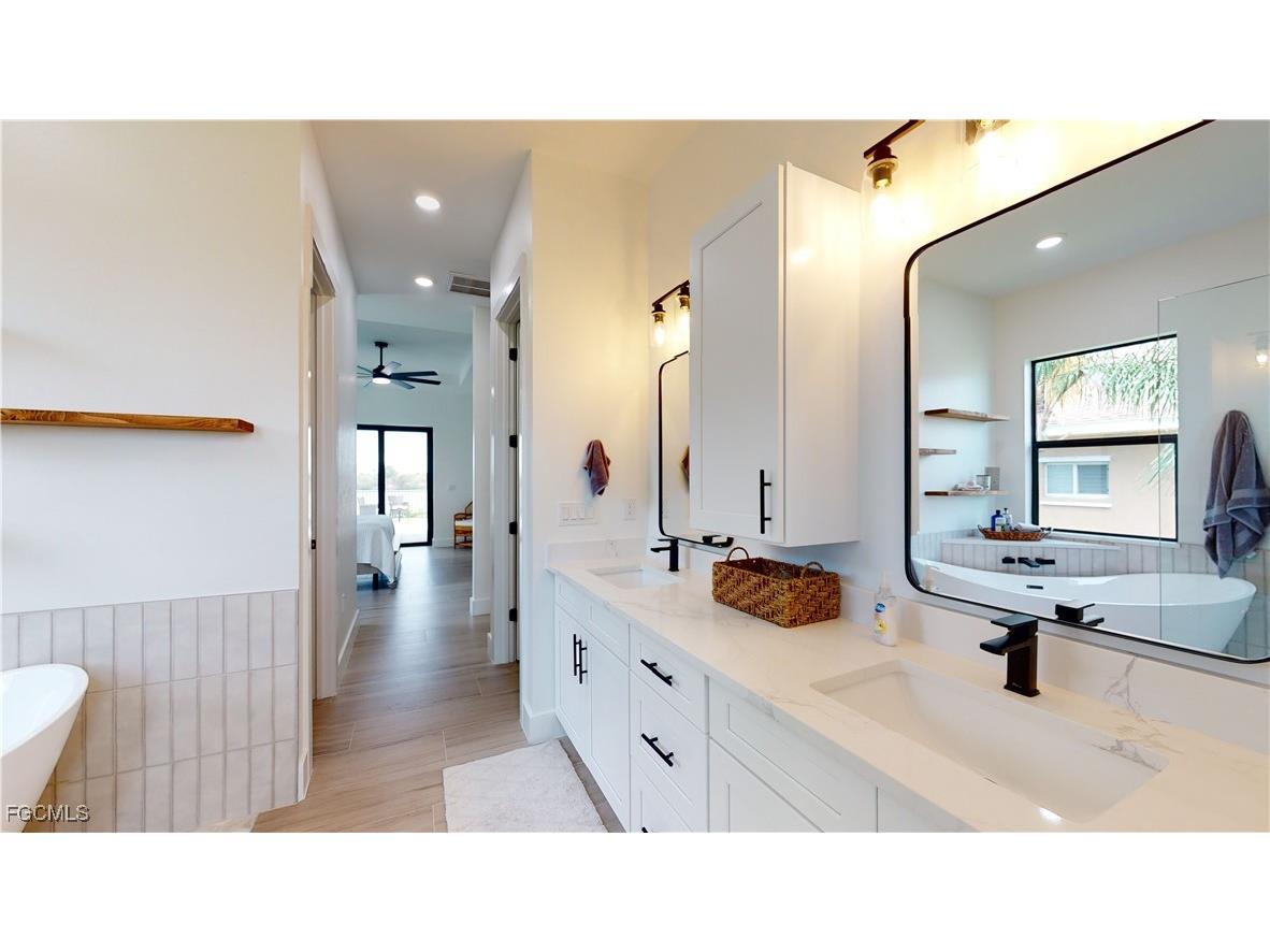 4239 NW 35th Street Cape Coral FL 33993 2025003242 image17