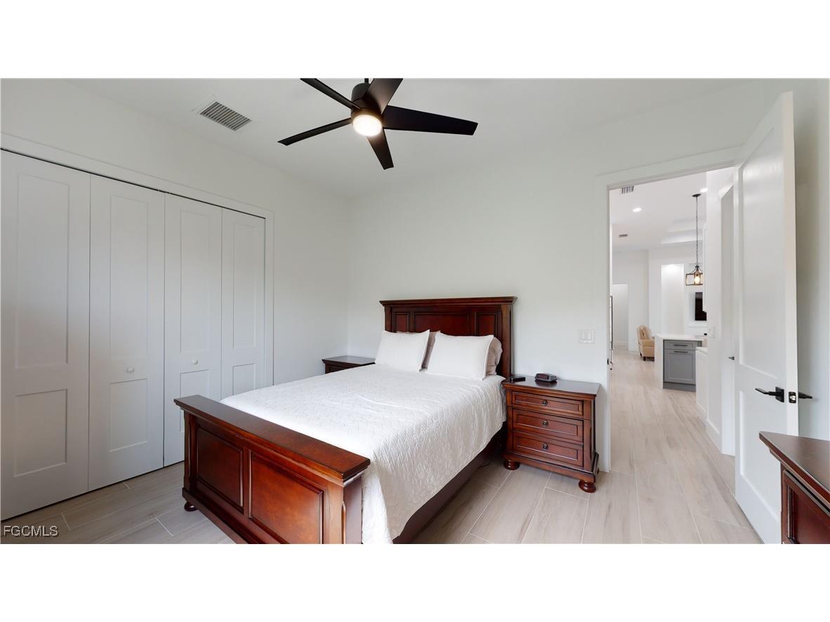 4239 NW 35th Street Cape Coral FL 33993 2025003242 image19