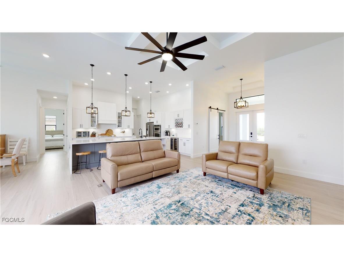 4239 NW 35th Street Cape Coral FL 33993 2025003242 image6