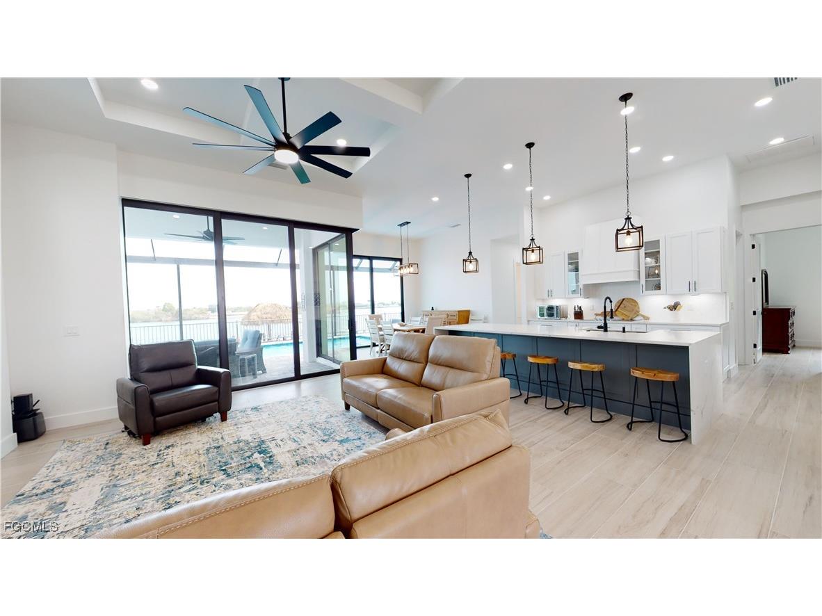 4239 NW 35th Street Cape Coral FL 33993 2025003242 image9