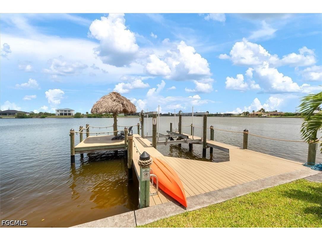 4239 NW 35th Street Cape Coral FL 33993 2026026249 image3