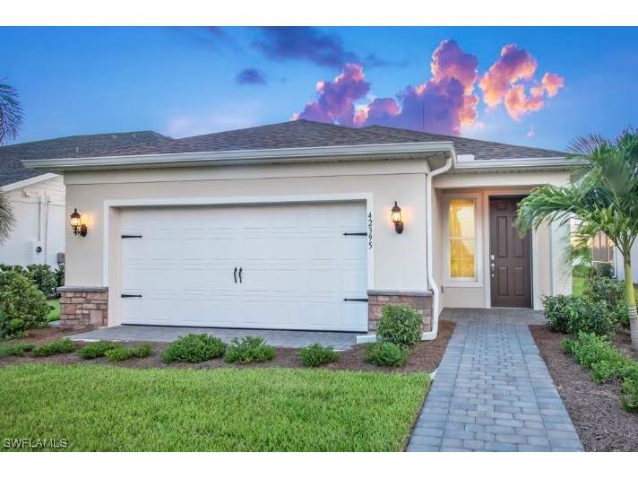 42395 Edgewater Drive Punta Gorda FL 33982 223092401 image1