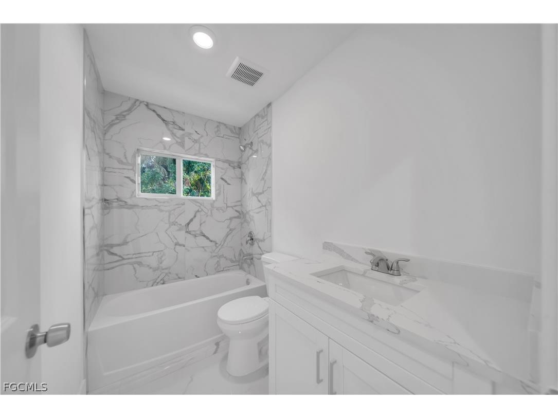 424 Alabama Road S Lehigh Acres FL 33936 2026008849 image15