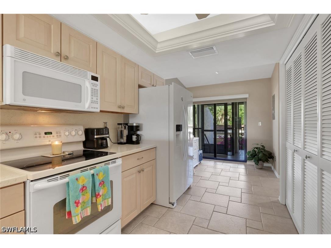 424 Foxtail Court #424 Naples FL 34104 226014628 image13