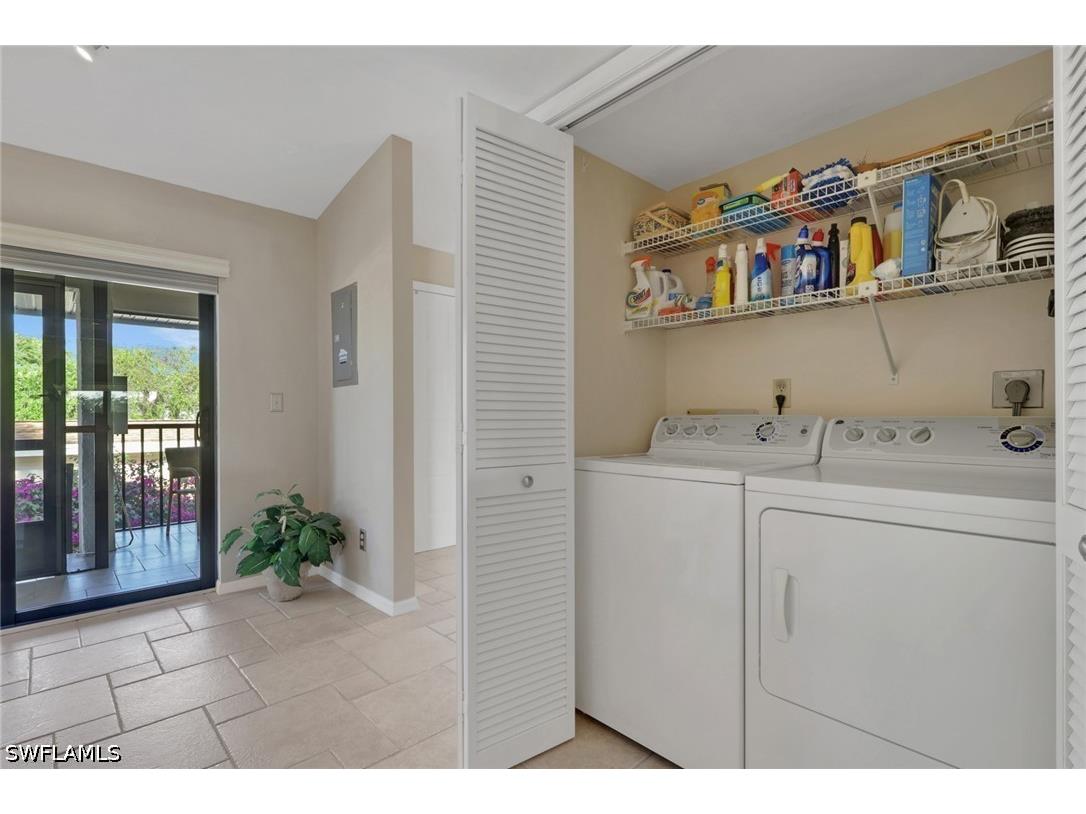 424 Foxtail Court #424 Naples FL 34104 226014628 image27