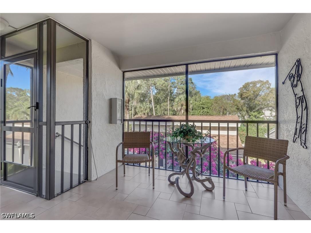 424 Foxtail Court #424 Naples FL 34104 226014628 image9
