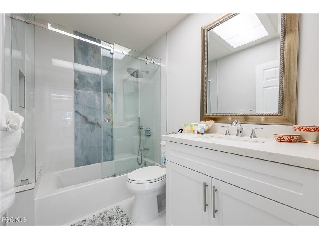 424 Lagoon Drive Sanibel FL 33957 2026000710 image19